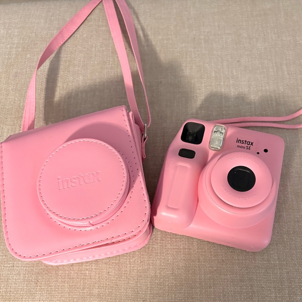 Instax Mini SE Instant Camera - Pink